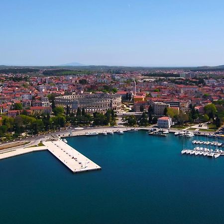 Kalea Pula Center Διαμέρισμα Εξωτερικό φωτογραφία